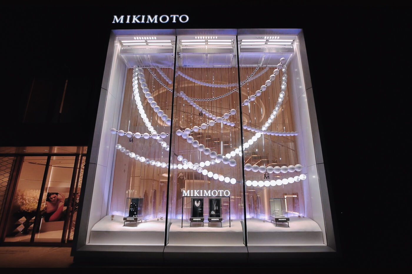 MIKIMOTO Ginza Holiday Window Display 2022(8)