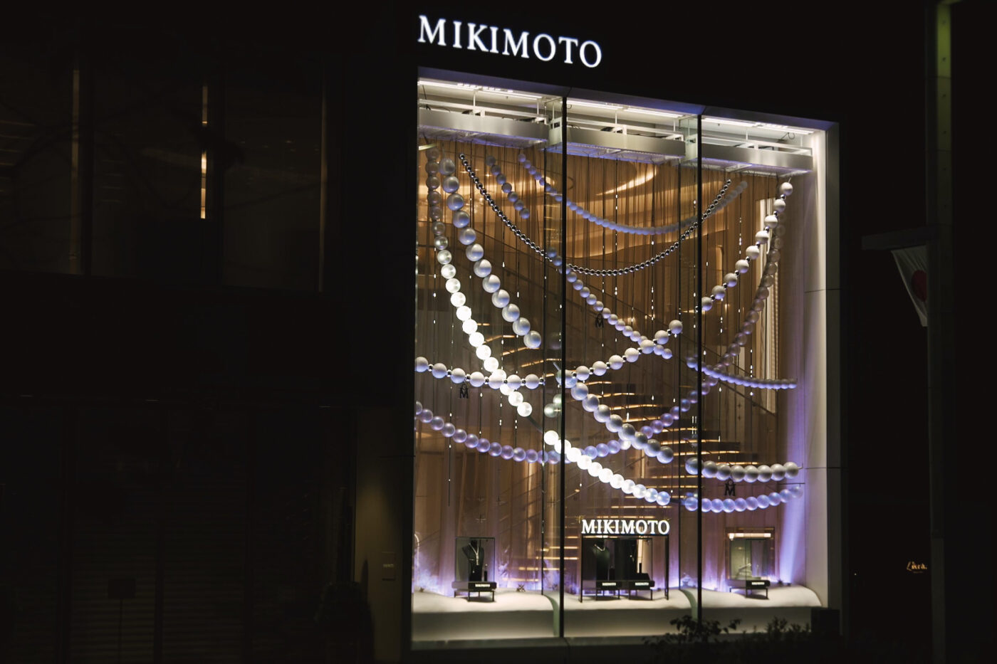 MIKIMOTO Ginza Holiday Window Display 2022(6)